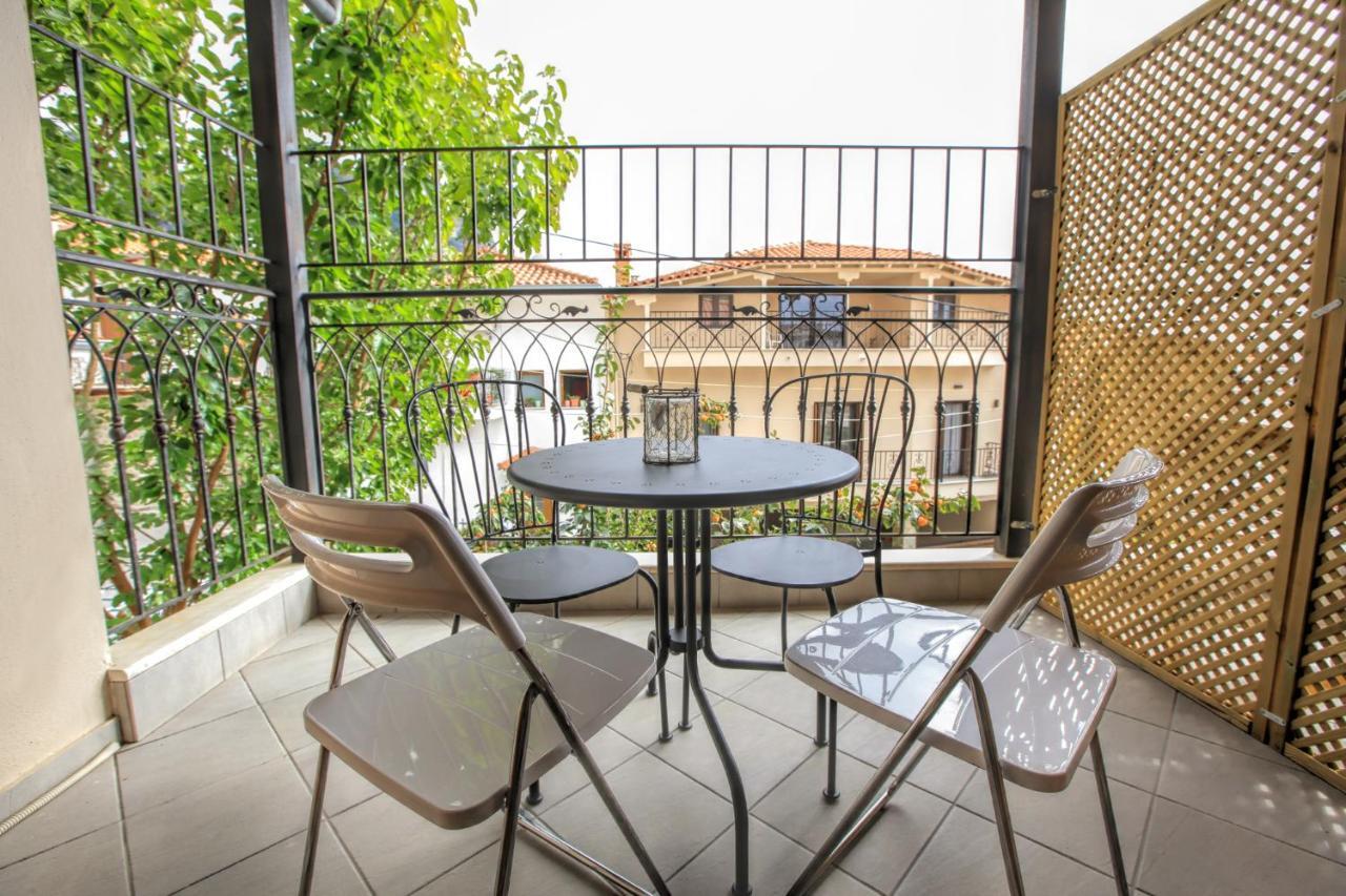 Homel Oasis Central Maisonette 3Bd Garden Patio Калампака Экстерьер фото